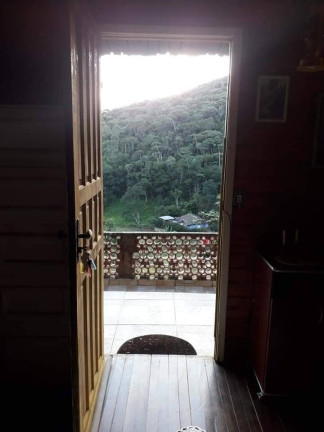 Imagem Casa com 2 Quartos à Venda, 1 m² em Toledo - Nova Friburgo