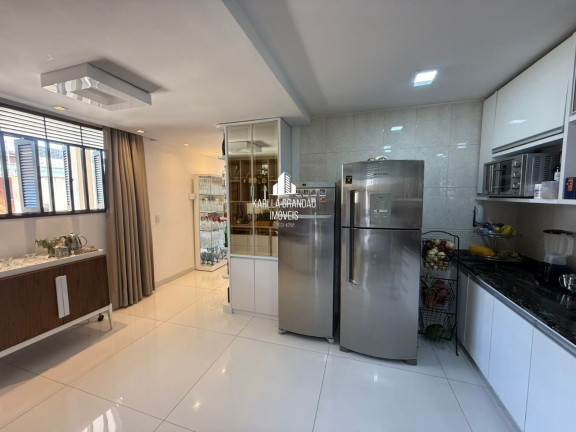 Imagem Casa com 6 Quartos à Venda, 360 m² em Cidade Da Esperança - Natal Imagem Casa com 6 Quartos à Venda, 360 m² em Cidade Da Esperança - Natal