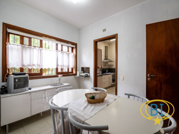 Imagem Sobrado com 4 Quartos à Venda, 300 m² em Vila Madalena - São Paulo Imagem Sobrado com 4 Quartos à Venda, 300 m² em Vila Madalena - São Paulo
