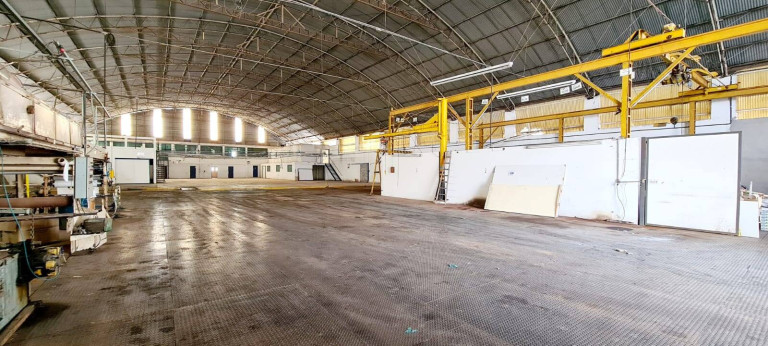 Imagem Galpão à Venda, 8.257 m² em Centro - Mairiporã Imagem Galpão à Venda, 8.257 m² em Centro - Mairiporã