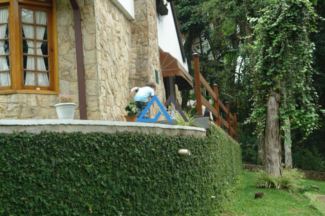 Imagem Casa com 4 Quartos à Venda, 368 m² em Serra Da Cantareira - Mairiporã