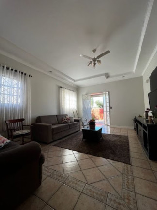 Imagem Casa com 3 Quartos à Venda, 310 m² em Vila Paes - Votuporanga