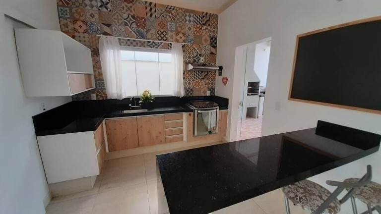 Imagem Casa com 3 Quartos à Venda, 150 m² em Wanel Ville - Sorocaba Imagem Casa com 3 Quartos à Venda, 150 m² em Wanel Ville - Sorocaba