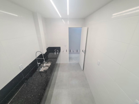 Imagem Apartamento com 3 Quartos à Venda, 100 m² em Copacabana - Rio De Janeiro