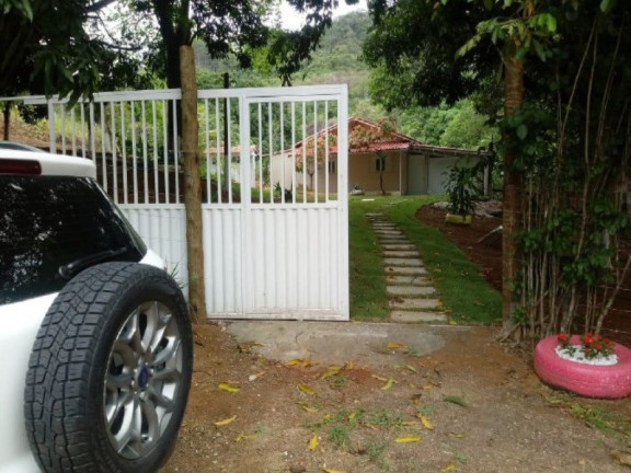Imagem Imóvel com 2 Quartos à Venda, 1.527 m² em Comunidade Urbana De Iguape - Guarapari