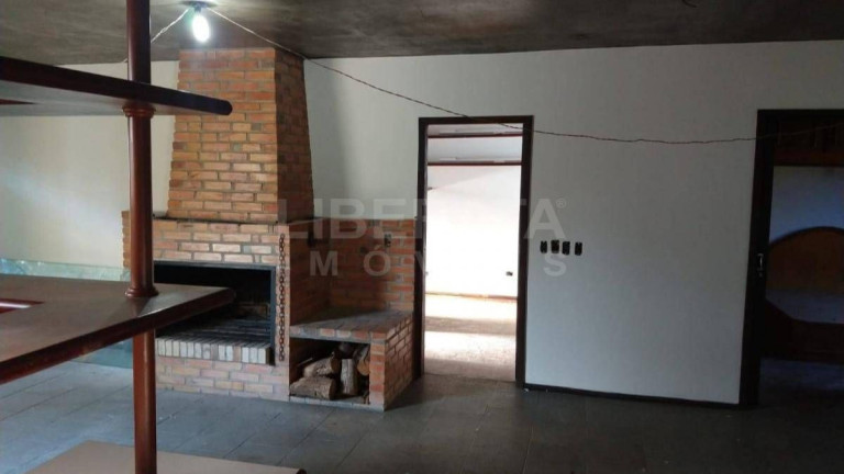 Imagem Casa com 3 Quartos à Venda, em Centro - São José Dos Pinhais Imagem Casa com 3 Quartos à Venda, em Centro - São José Dos Pinhais