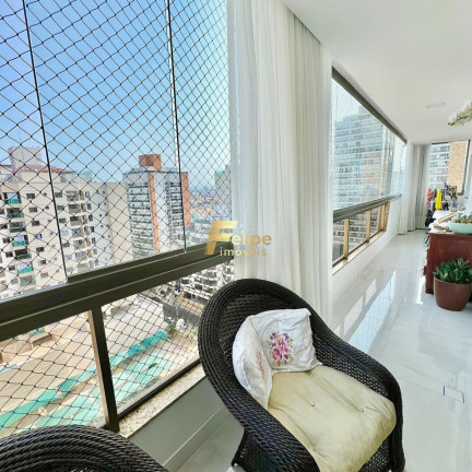 Imagem Imóvel com 3 Quartos à Venda, 120 m² em Praia Da Costa - Vila Velha Imagem Imóvel com 3 Quartos à Venda, 120 m² em Praia Da Costa - Vila Velha