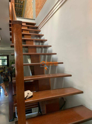 Imagem Sobrado com 3 Quartos à Venda, 375 m² em Cidade Maia - Guarulhos Imagem Sobrado com 3 Quartos à Venda, 375 m² em Cidade Maia - Guarulhos