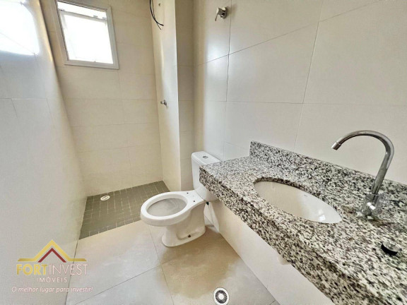Imagem Imóvel com 2 Quartos à Venda, 68 m² em Canto Do Forte - Praia Grande Imagem Imóvel com 2 Quartos à Venda, 68 m² em Canto Do Forte - Praia Grande