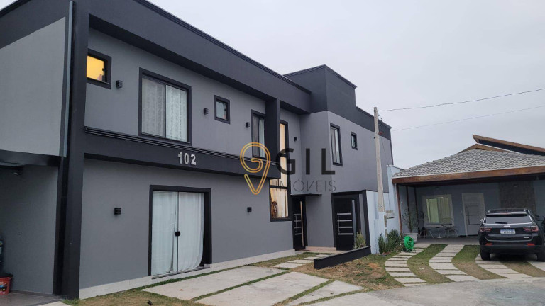 Sobrado com 3 Quartos à Venda, 230 m² em Jardim Jacinto - Jacareí