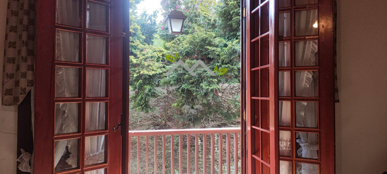 Imagem Apartamento com 3 Quartos à Venda, em Vila Capivari - Campos Do Jordão Imagem Apartamento com 3 Quartos à Venda, em Vila Capivari - Campos Do Jordão