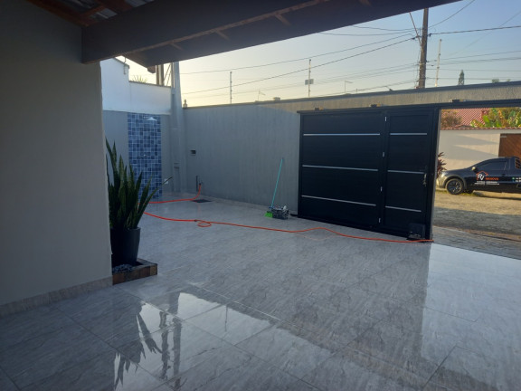 Imagem Casa com 3 Quartos à Venda, 250 m² em Bopiranga - Itanhaém