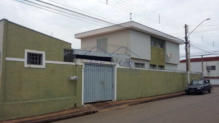 Imagem Casa com 3 Quartos à Venda, 272 m² em Vila Guilhermina - Pirassununga