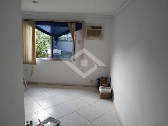 Imagem Casa de Condomínio com 3 Quartos à Venda, 119 m² em Curicica - Rio De Janeiro