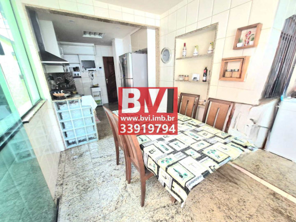 Imagem Casa com 3 Quartos à Venda, 230 m² em Vila Kosmos - Rio De Janeiro Imagem Casa com 3 Quartos à Venda, 230 m² em Vila Kosmos - Rio De Janeiro