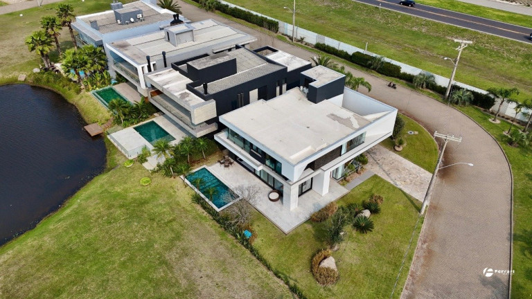 Imagem Casa de Condomínio com 5 Quartos à Venda, 596 m² em Centro - Xangri-lá Imagem Casa de Condomínio com 5 Quartos à Venda, 596 m² em Centro - Xangri-lá