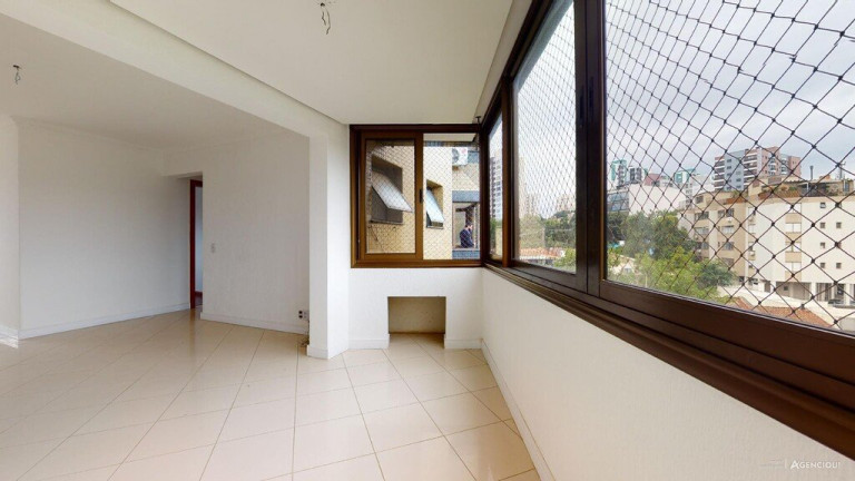 Imagem Apartamento com 3 Quartos à Venda,  em Passo Da Areia - Porto Alegre