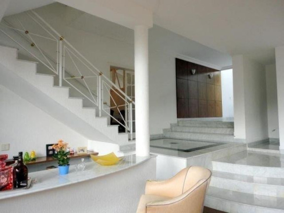 Imagem Casa com 4 Quartos à Venda, 400 m² em São Paulo Ii - Cotia Imagem Casa com 4 Quartos à Venda, 400 m² em São Paulo Ii - Cotia