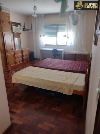 Imagem Casa com 3 Quartos à Venda, 410 m² em Fragata - Pelotas Imagem Casa com 3 Quartos à Venda, 410 m² em Fragata - Pelotas