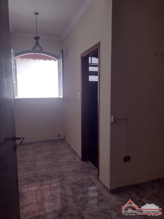 Imagem Casa com 5 Quartos para Alugar, em Parque Brasil - Jacareí Imagem Casa com 5 Quartos para Alugar, em Parque Brasil - Jacareí