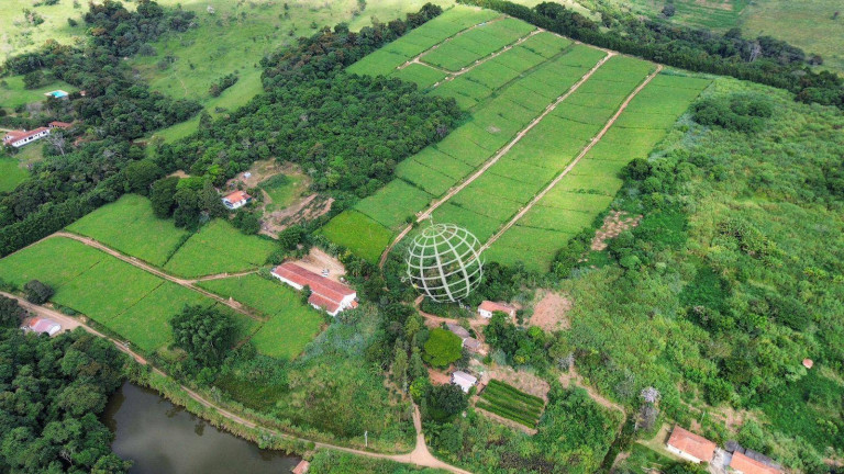 Imagem Fazenda à Venda, 400 m² em Bairro Canedos - Piracaia Imagem Fazenda à Venda, 400 m² em Bairro Canedos - Piracaia