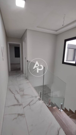 Imagem Sobrado com 3 Quartos à Venda, 152 m² em Orfãs - Ponta Grossa