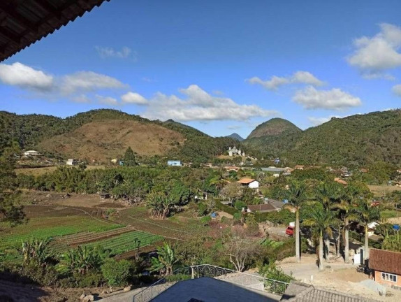 Imagem Casa com 4 Quartos à Venda, 130 m² em Vargem Grande - Teresópolis