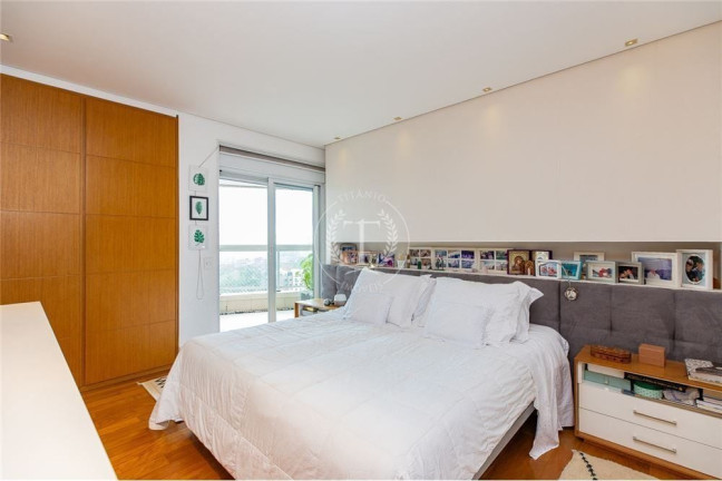 Imagem Apartamento com 3 Quartos à Venda, 198 m² em Vila Nova Conceição - São Paulo