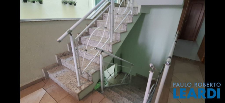 Imagem Sobrado com 3 Quartos à Venda, 288 m² em Vila Assunção - Santo André Imagem Sobrado com 3 Quartos à Venda, 288 m² em Vila Assunção - Santo André