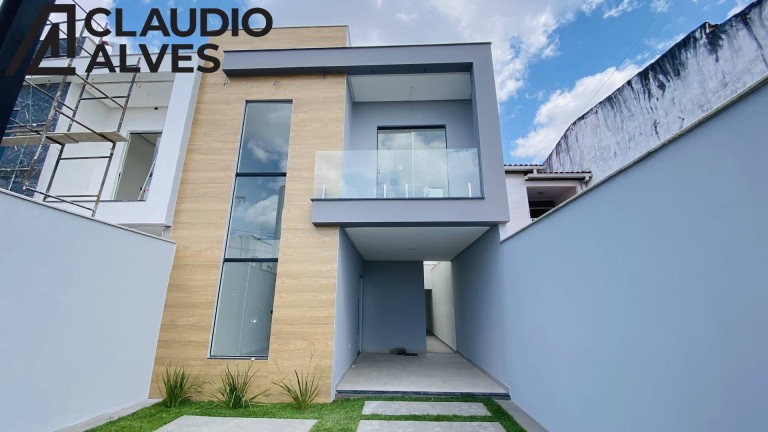 Casa com 4 Quartos à Venda, 182 m² em Parque Ipê - Feira De Santana