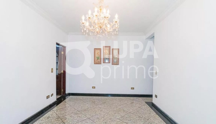 Imagem Casa com 3 Quartos à Venda, 184 m² em Jardim Guanca - São Paulo Imagem Casa com 3 Quartos à Venda, 184 m² em Jardim Guanca - São Paulo