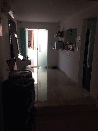 Imagem Casa com 5 Quartos à Venda, 380 m² em Itapuã - Salvador Imagem Casa com 5 Quartos à Venda, 380 m² em Itapuã - Salvador