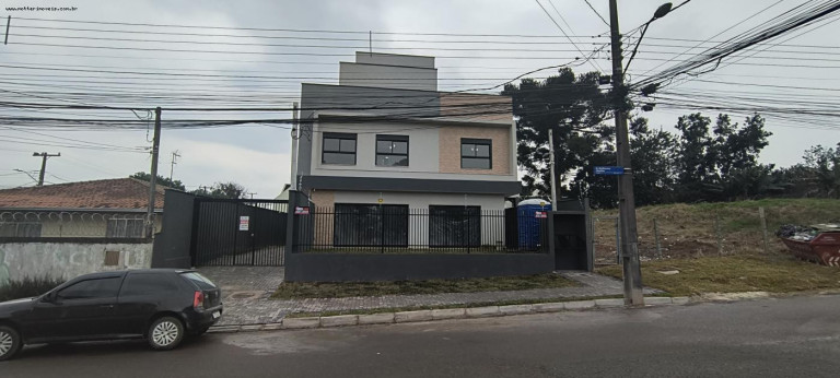 Casa com 3 Quartos à Venda, 162 m² em Xaxim - Curitiba