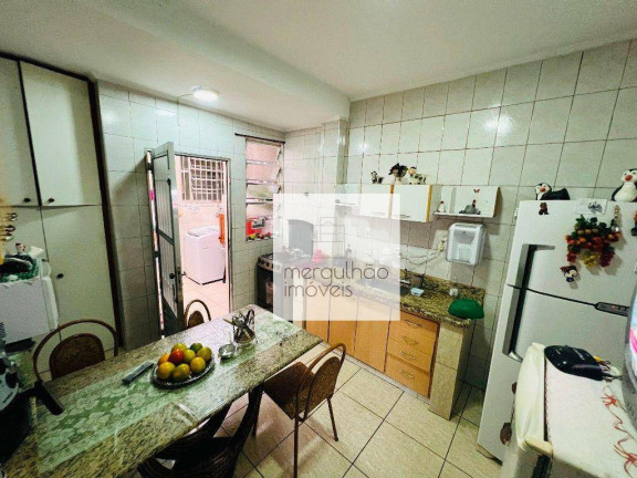 Apartamento com 2 Quartos à Venda, 70 m² em Embaré - Santos