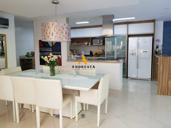 Imagem Casa com 4 Quartos para Alugar, 400 m² em Camorim - Rio De Janeiro