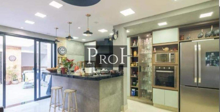 Imagem Casa com 3 Quartos à Venda, 256 m² em Vila Floresta - Santo André Imagem Casa com 3 Quartos à Venda, 256 m² em Vila Floresta - Santo André