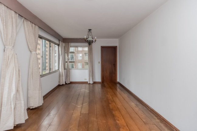Imagem Apartamento com 3 Quartos à Venda, 107 m² em Itaim Bibi - São Paulo Imagem Apartamento com 3 Quartos à Venda, 107 m² em Itaim Bibi - São Paulo