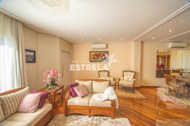 Casa com 3 Quartos à Venda, 250 m² em Chácara Canta Galo - Cotia