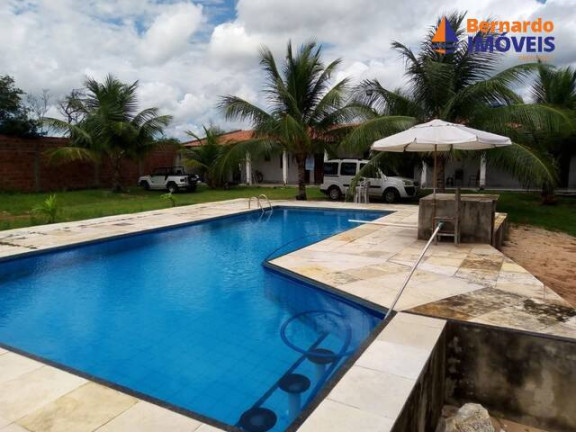 Casa com 6 Quartos à Venda, 1 m² em Caponga - Cascavel