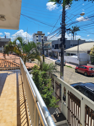 Imagem Casa com 5 Quartos à Venda, 180 m² em Centro - Balneário Camboriú