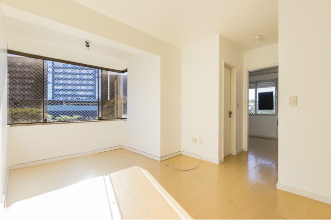 Apartamento com 2 Quartos à Venda, 55 m² em Teresópolis - Porto Alegre