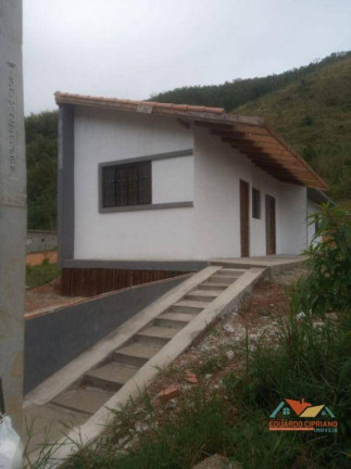 Imagem Casa com 2 Quartos à Venda, 62 m² em Jardim Casa Branca - Caraguatatuba Imagem Casa com 2 Quartos à Venda, 62 m² em Jardim Casa Branca - Caraguatatuba