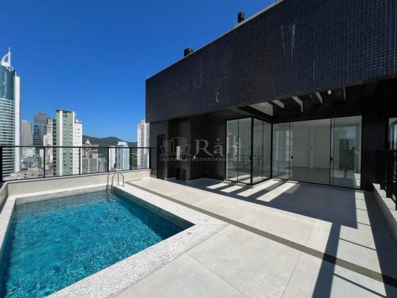 Cobertura com 4 Quartos à Venda, 264 m² em Centro - Balneário Camboriú