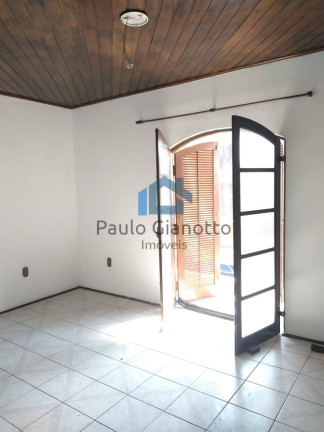 Imagem Casa com 6 Quartos à Venda, 300 m² em Jardim Araruama - Cotia Imagem Casa com 6 Quartos à Venda, 300 m² em Jardim Araruama - Cotia