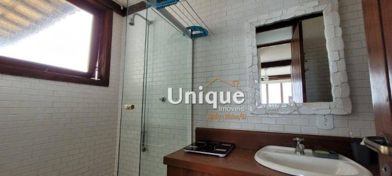 Imagem Casa com 4 Quartos à Venda, 197 m² em Ferradura - Armação Dos Búzios Imagem Casa com 4 Quartos à Venda, 197 m² em Ferradura - Armação Dos Búzios