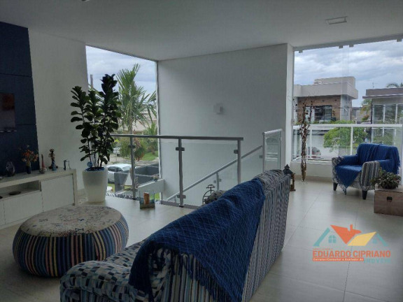 Imagem Sobrado com 4 Quartos à Venda, 300 m² em Massaguaçu - Caraguatatuba