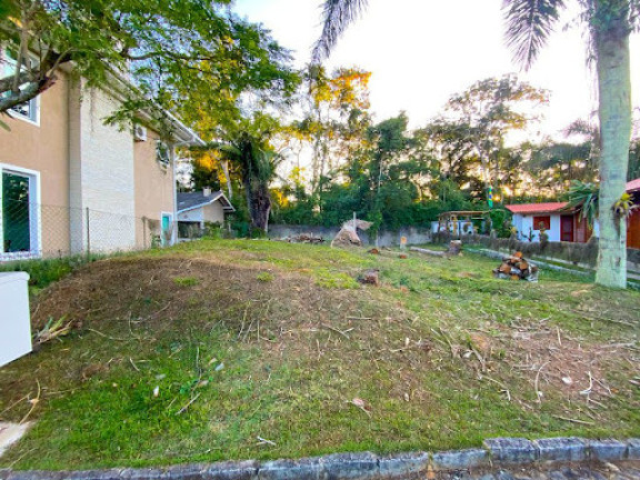 Terreno à Venda, 313 m² em Vargem Grande - Teresópolis