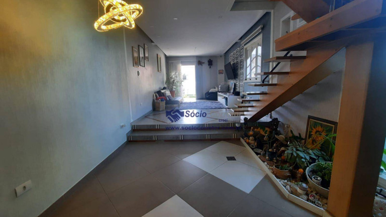 Imagem Sobrado com 3 Quartos à Venda, 192 m² em Vila Maria Tereza - Guarulhos