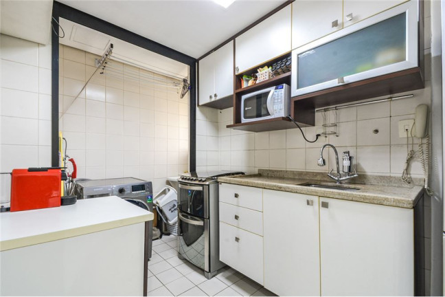 Imagem Imóvel com 2 Quartos à Venda, 65 m² em Moema - São Paulo