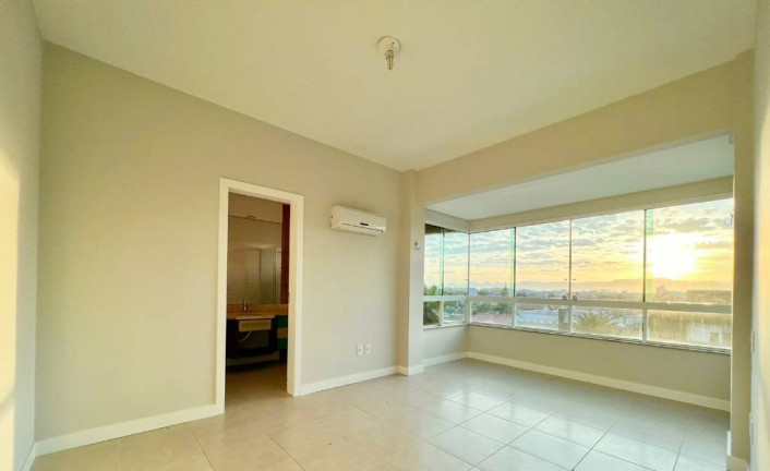 Imagem Apartamento com 3 Quartos à Venda, 99 m² em Centro - Capão Da Canoa Imagem Apartamento com 3 Quartos à Venda, 99 m² em Centro - Capão Da Canoa
